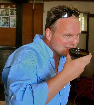 Ret Drinking Kava in Fiji
